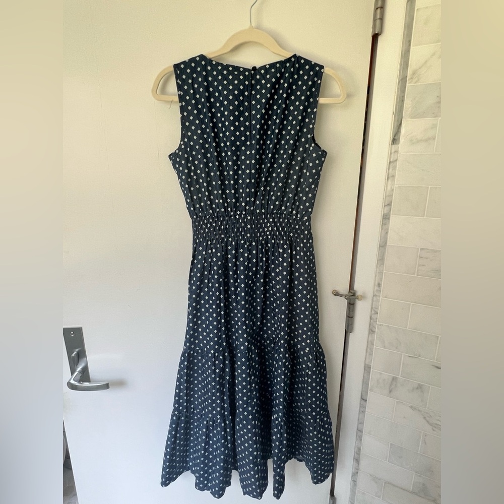 Women’s Sleeveless Maxi Dress - Picture 3 of 7